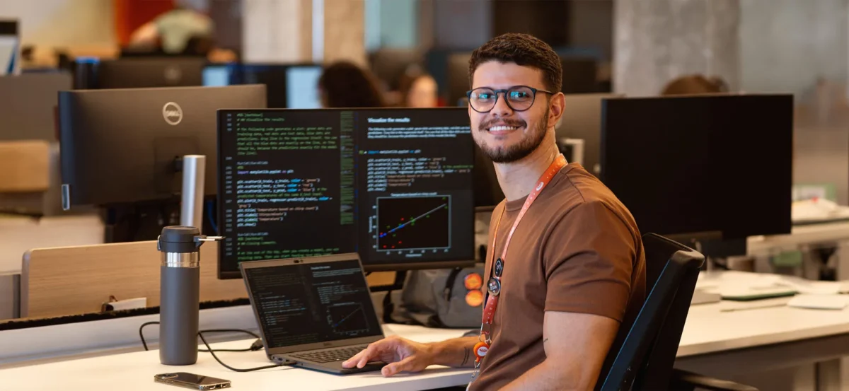Pós-graduação em DevOps: guia de especialização e carreira